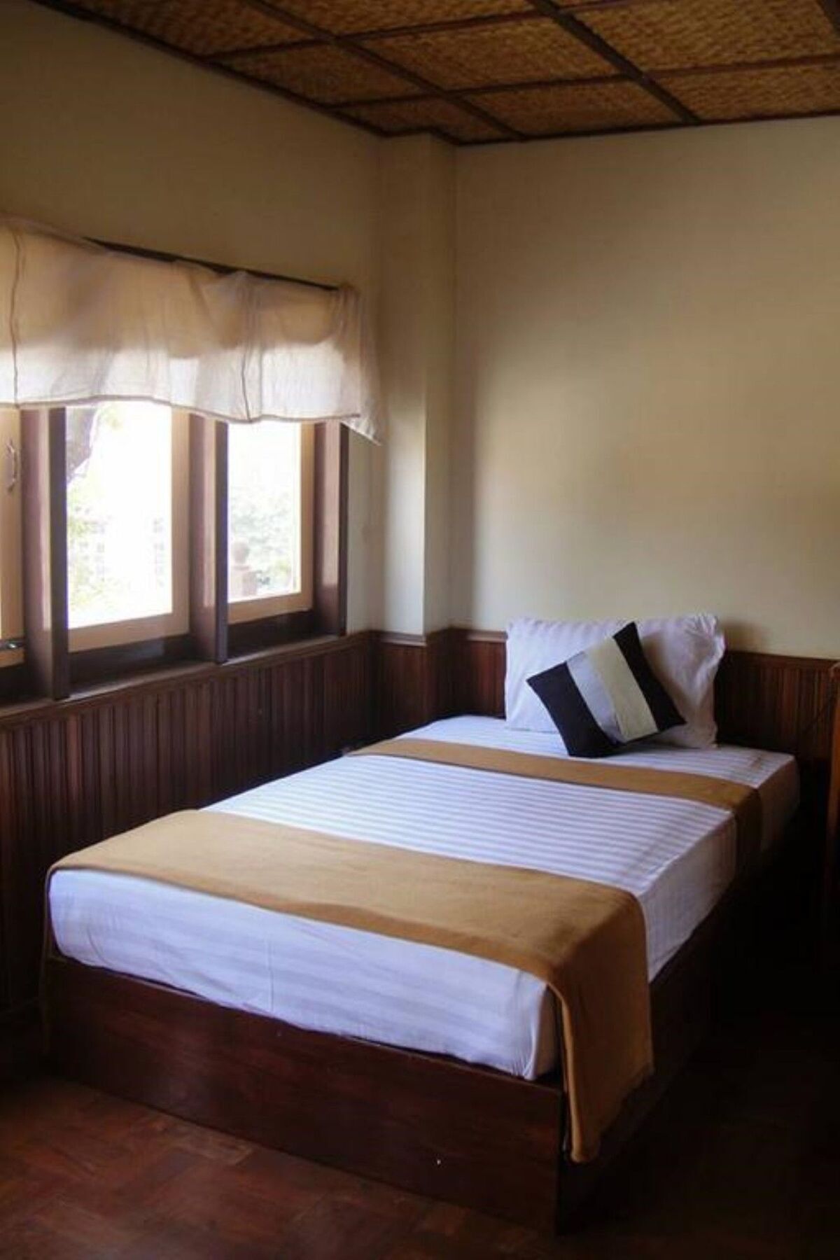 Three Seasons Inn & Spa Nyaung Shwe Esterno foto